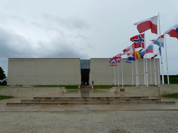 Mémorial De Caen